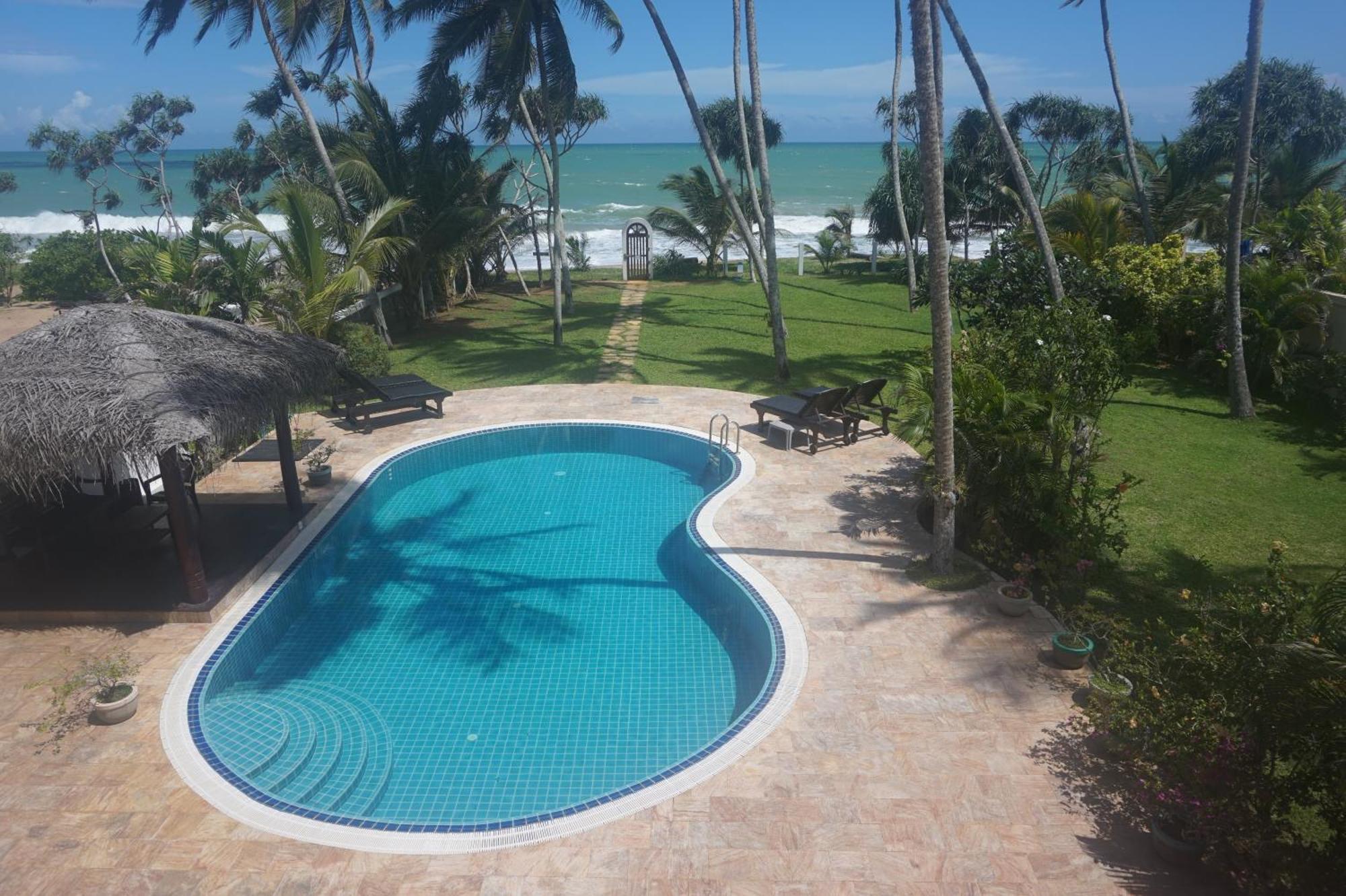 Lanka Beach Grand Villa Rekawa エクステリア 写真